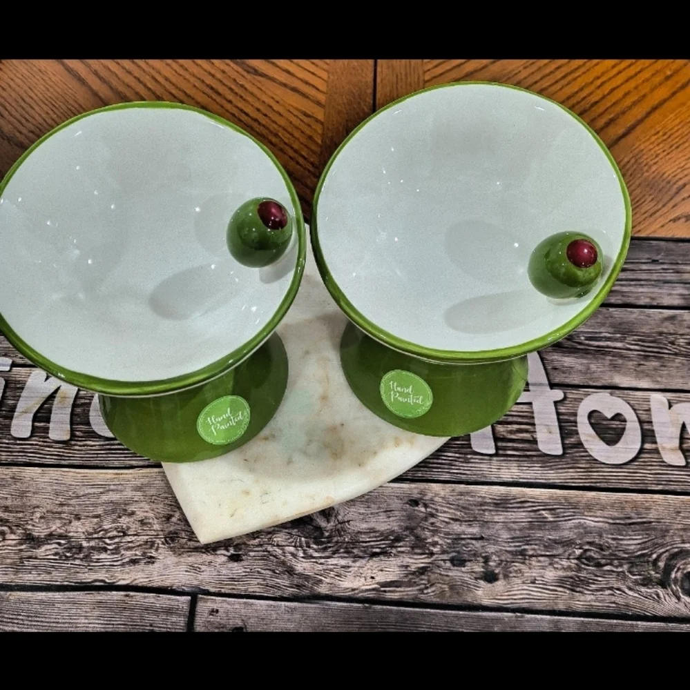 “Meow-tini